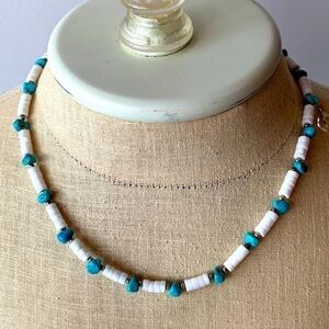 Turquoise stone white disc shell boho southwestern simple unisex necklace